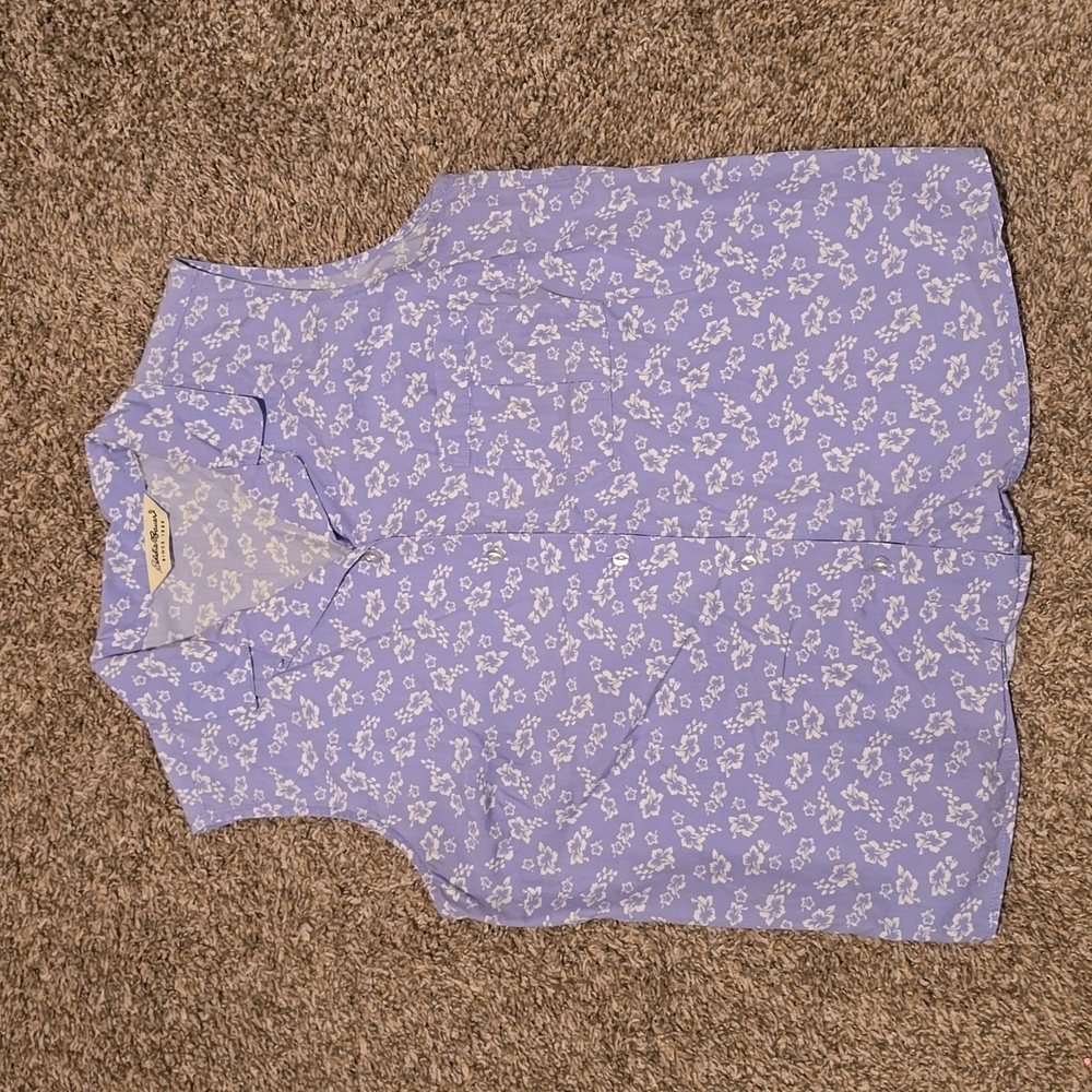 Eddie Bauer Sleeveless Button Down Shirt